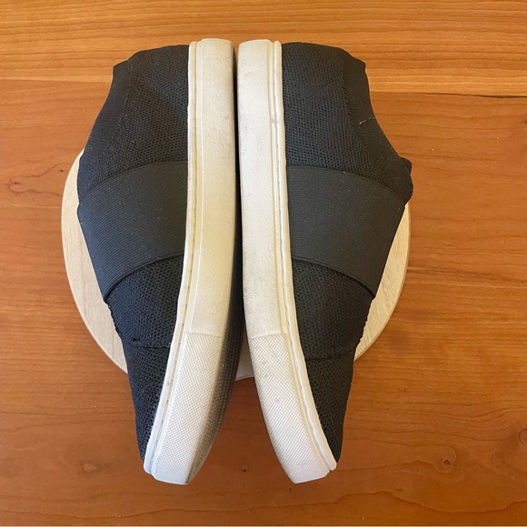 Lane Bryant Slip On Sneaker Black Mesh Tennis Shoe Size 8.5 Wide - Picture 7 of 11